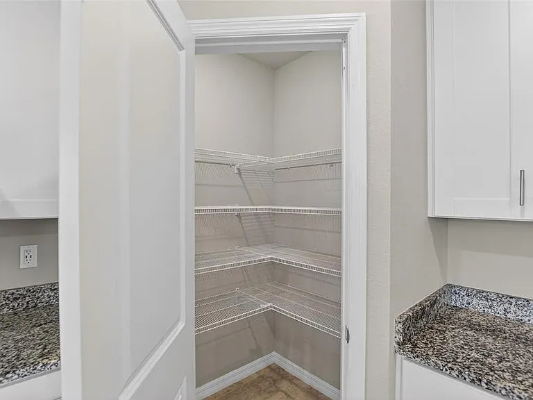 2710 Scarlet Bay Pl — Photo 28