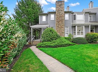 1 Huntchase Ct, Baltimore, MD 21209