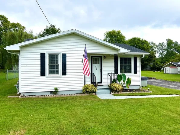 107 Lancaster Dr, Hopkinsville, KY 42240