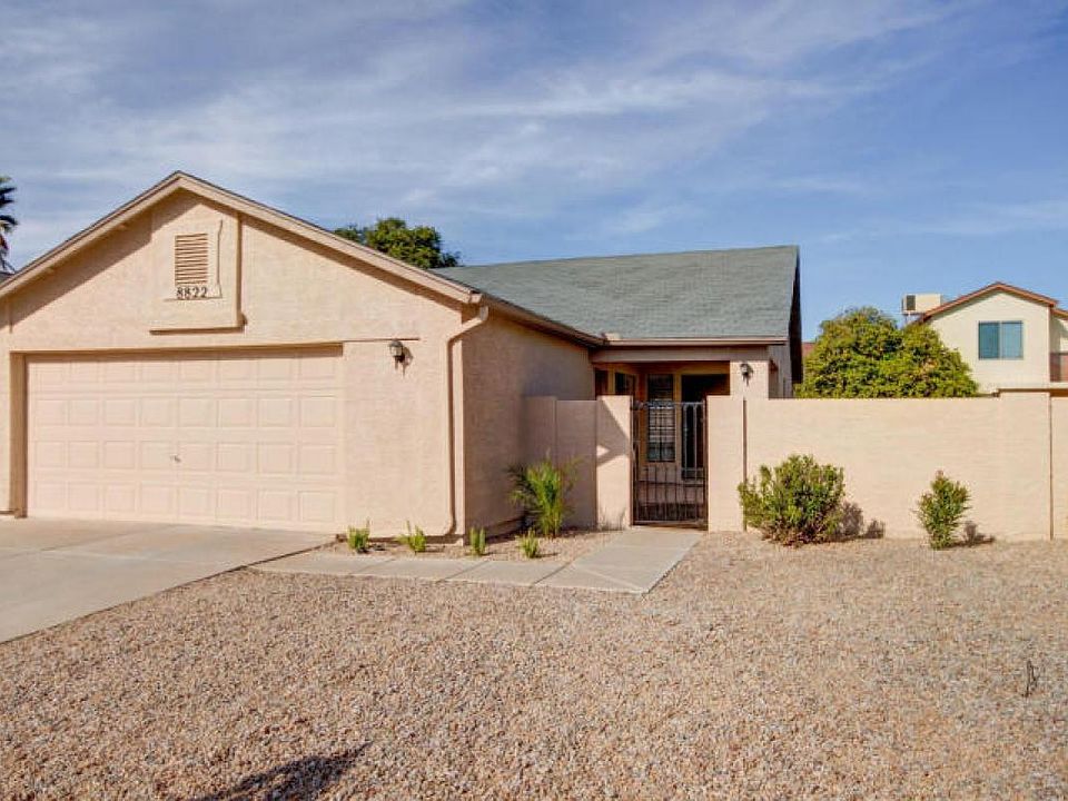 1st image of 8822 W Greenbrian Dr