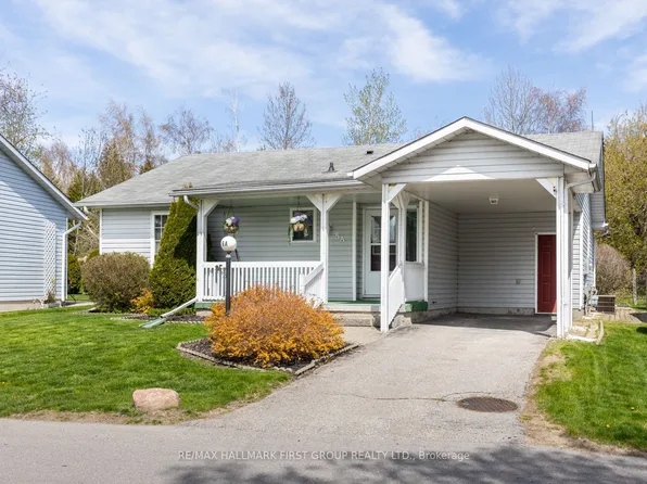 5 A Fairway Dr, Clarington, ON L1B 1B6
