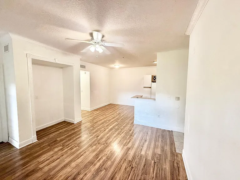 2544 Robert Trent Jones Dr #813 — Photo 7