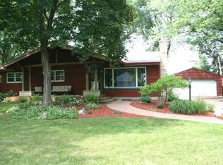 61 Labore Ave, Little Canada, MN 55117