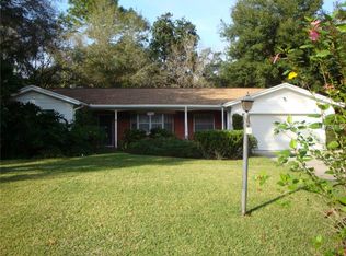 8906 E Lanway Dr, Tampa, FL 33637