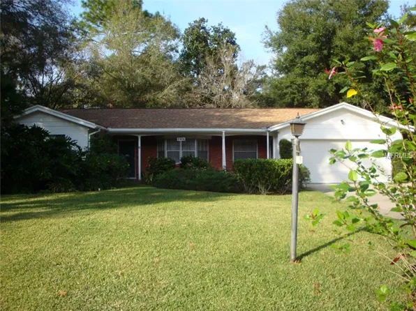 8906 E Lanway Dr, Tampa, FL 33637