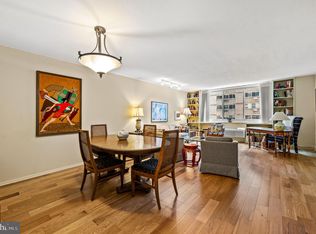 1901 John F Kennedy Blvd APT 1113, Philadelphia, PA 19103