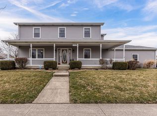 3204 S Myra Ridge Dr, Urbana, IL 61802