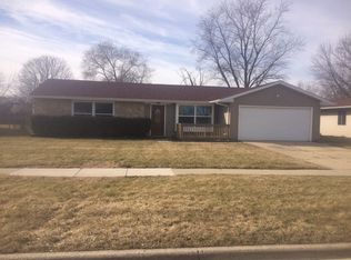 188 Waverly Dr, Elgin, IL 60120