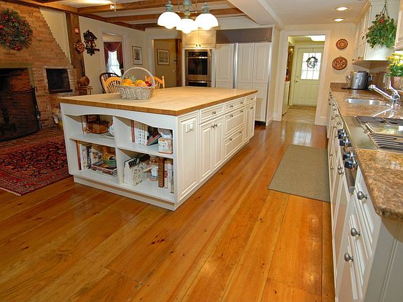 Custom Chef's Kitchen