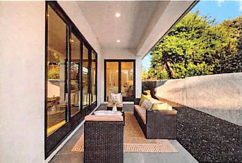7 bed, 5.5 bath, 4128 sqft, $11,500 — Photo 2