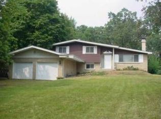 230 Banbury Rd, Mundelein, IL 60060