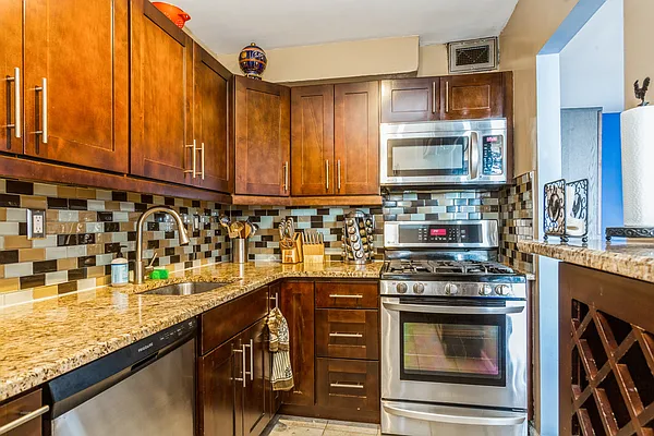 Sold by Douglas Elliman | media 31