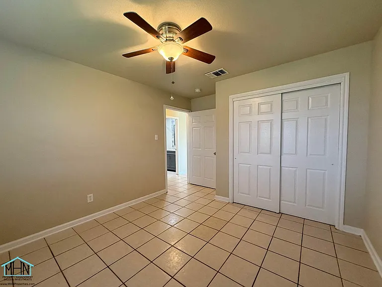 5603 Lakebend West Dr #A — Photo 11