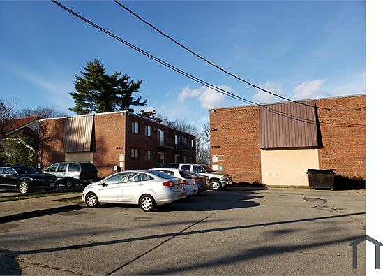 2nd image of 2520 Harrison Ave APT 12