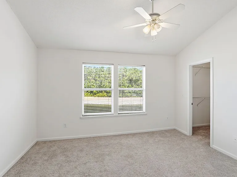 6119 Bartram Village Dr — Photo 25