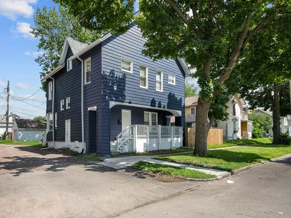 1415 Main St, Davenport, IA 52803