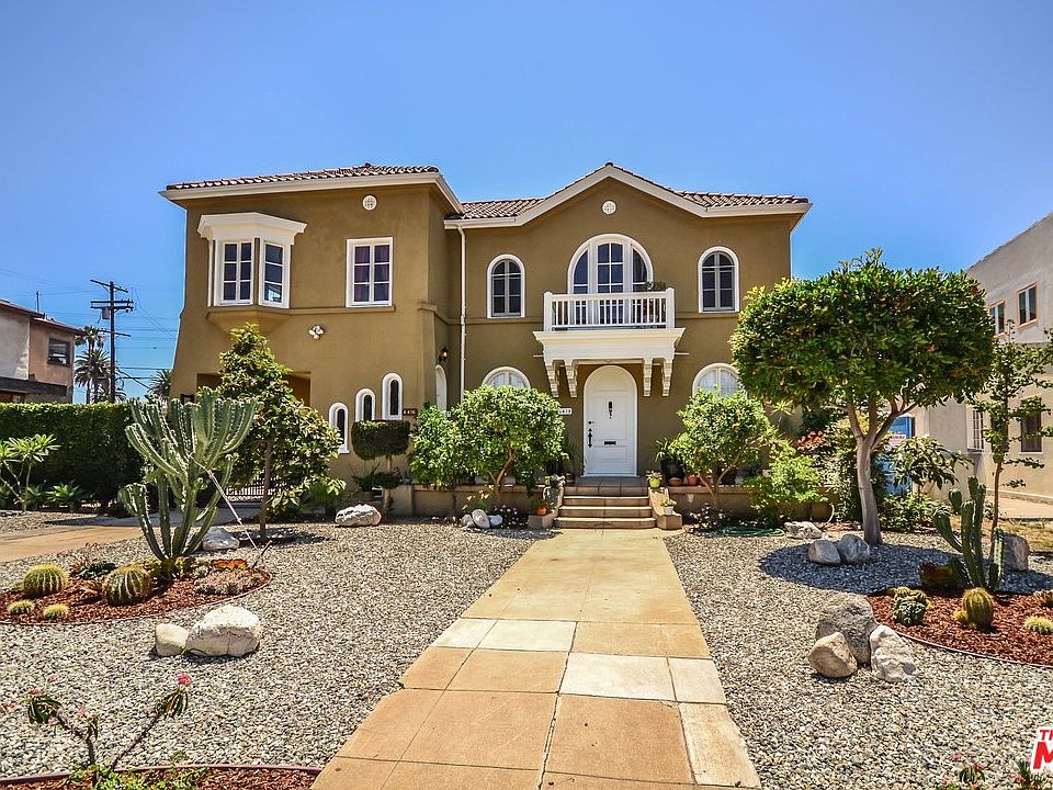 1st image of 4416 Victoria Park Pl