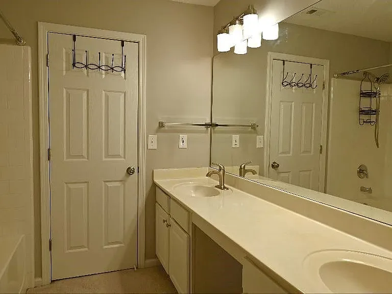 3485 Oxwell Dr — Photo 17