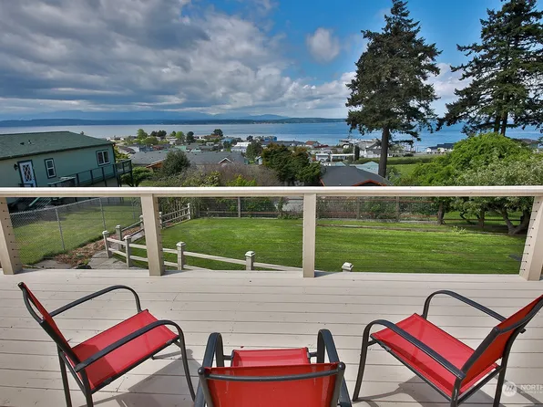 4886 Scurlock Road, Freeland, WA 98249