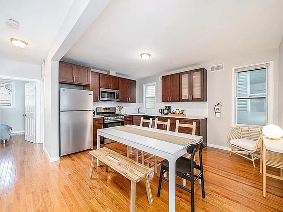 4th image of 90 Stuyvesant Ave #1