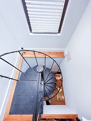 Rented by Voro, LLC | media 7