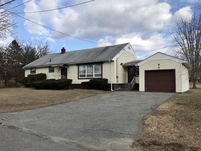 1 Armstrong Ave, Methuen, MA, 01844