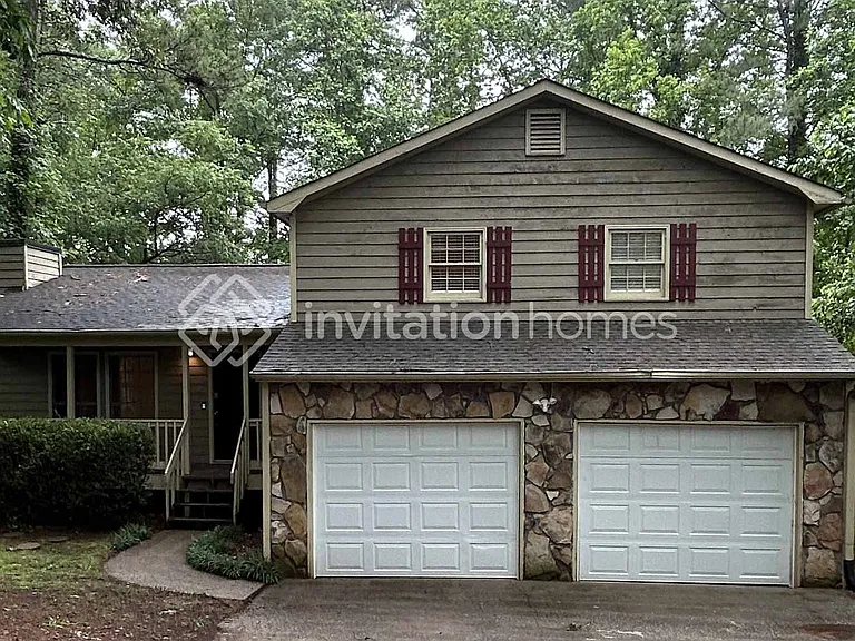 133 Fox Ridge Ct — Photo 1
