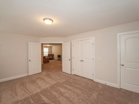 4th image of 15205 Aullcin Ct