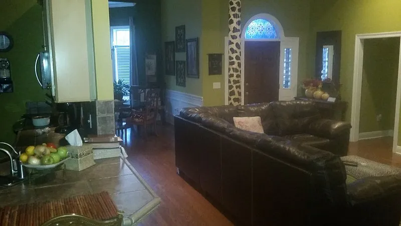 503 Brighton Cir photo 1