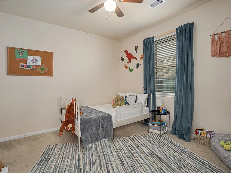 2449 Pamplona Ln — Photo 16