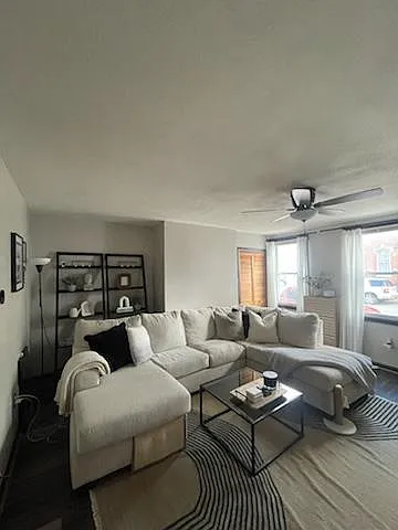 140 S 19th St photo 1