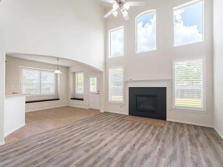 25618 Crisp Spring Ln — Photo 14