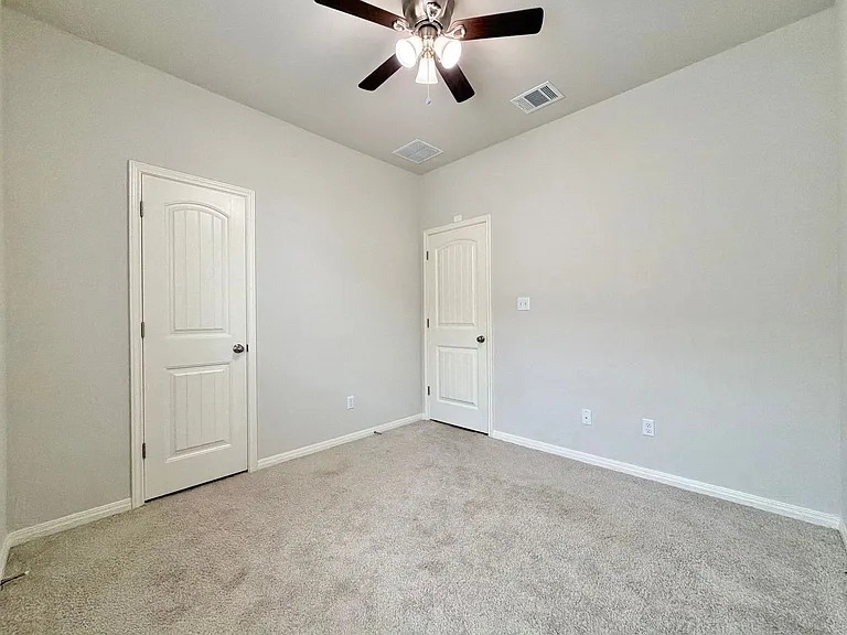 877 Centerra Hills Cir — Photo 25