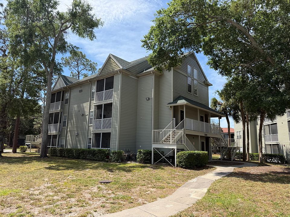 1st image of 6004 Westgate Dr APT 102