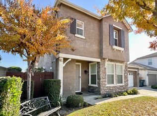 1618 N Selva Ct, Visalia, CA