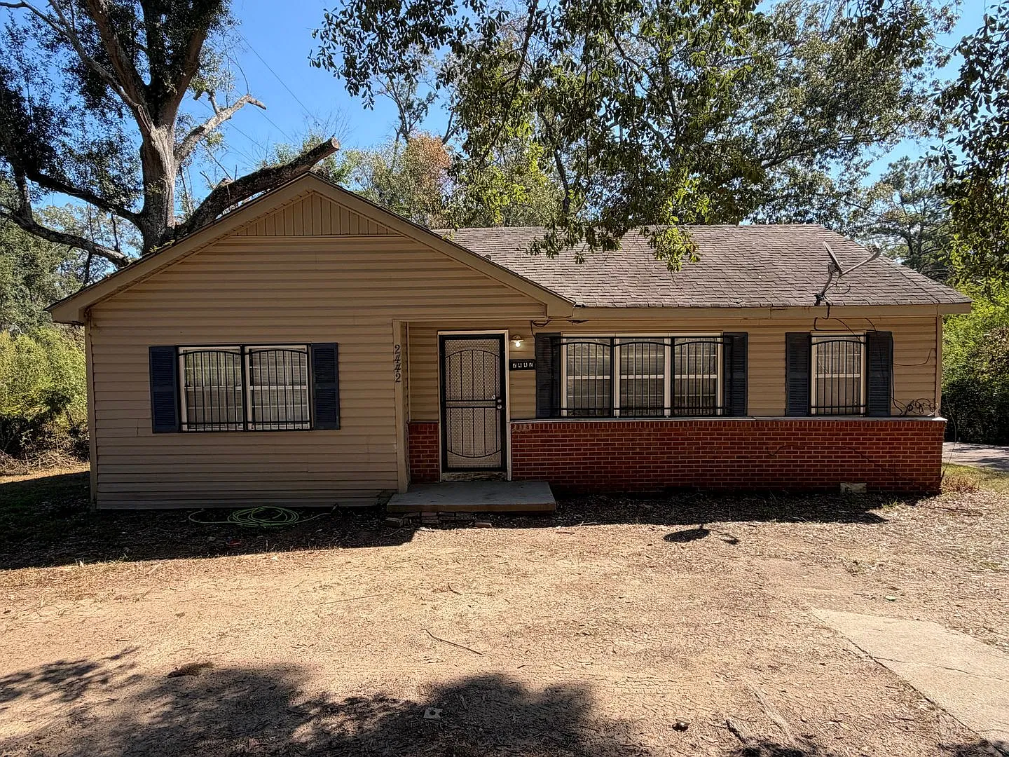 Welcome Home to 2442 Glenn Street, Jackson, MS 39204! — Photo 1