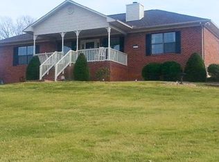4678 Harbor Dr, Morristown, TN 37814