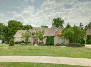 18920 Van Rd, Livonia, MI 48152