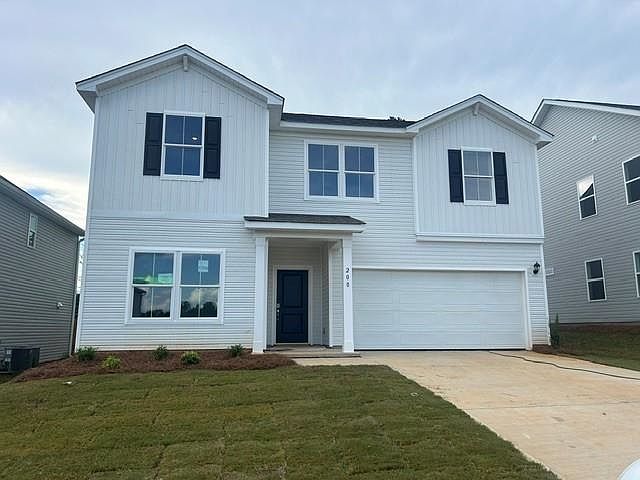 1st image of 200 Gumwood Cir