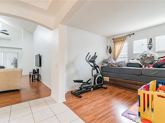 5th image of 30630 Bittsbury Ct