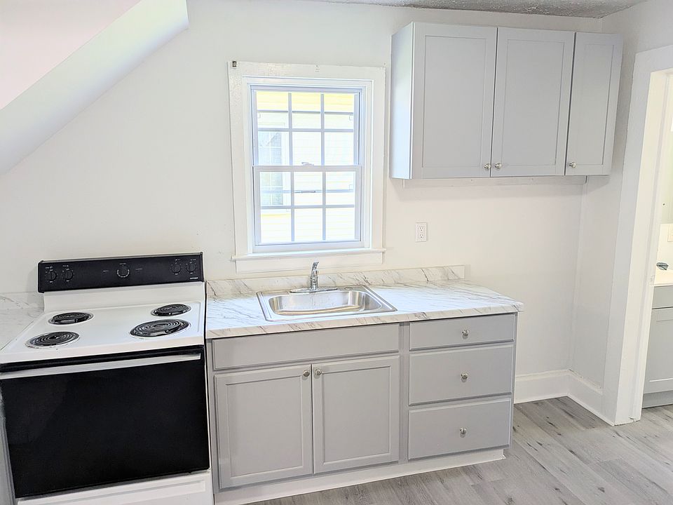 1st image of 705 Lehigh St #A