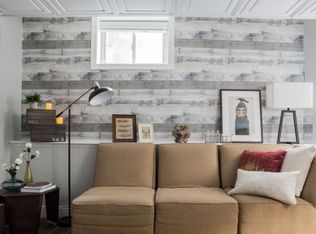 7 Story St #B, Cambridge, MA 02138