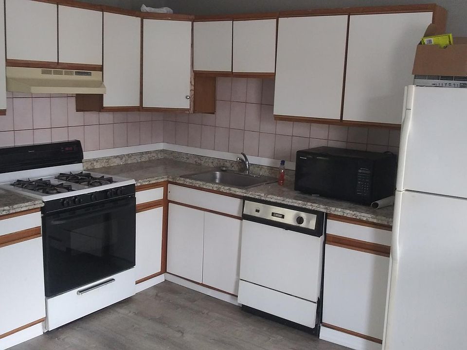 2nd image of 57 Ridge Ave #2