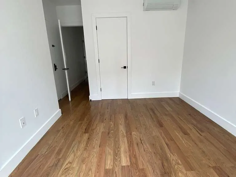 286 Hawthorne Ave #2 — Photo 13