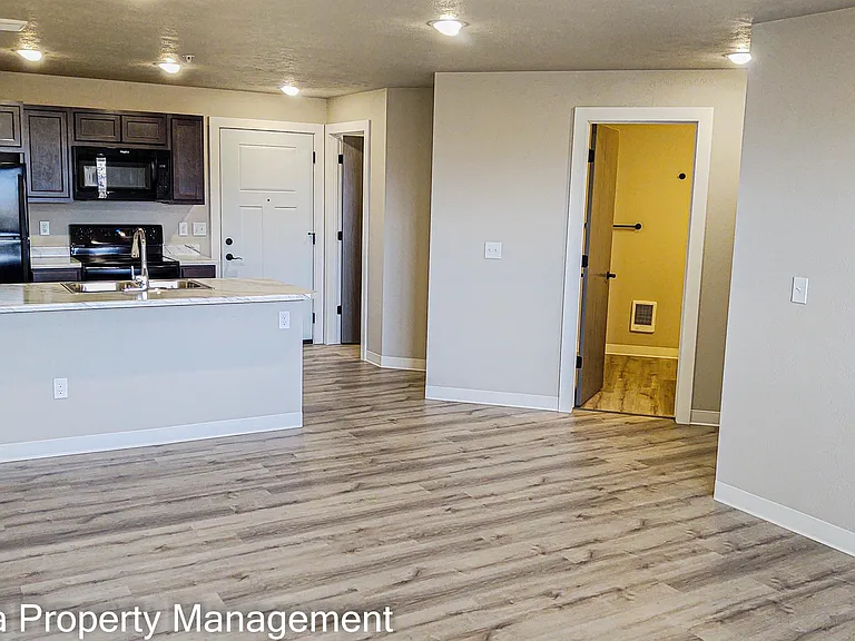 McNett Flats — Photo 39