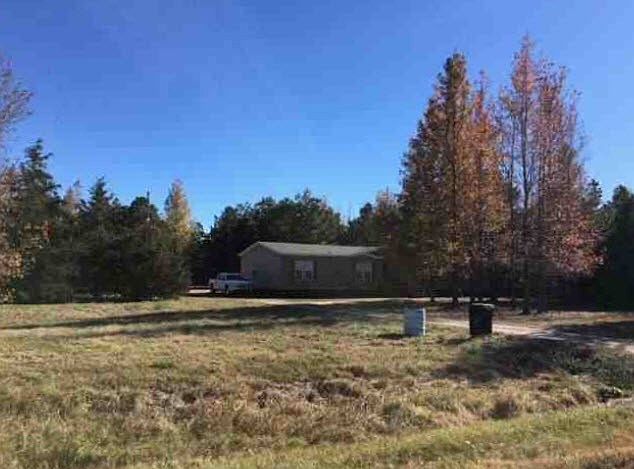 2nd image of 12606 Highway 585