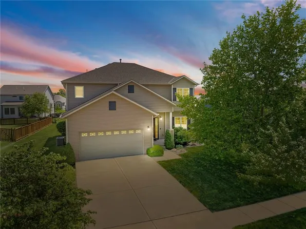 23513 W 89th Ter, Lenexa, KS 66227