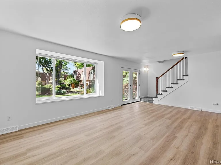 1200 S Monaco Street Pkwy #27 — Photo 8