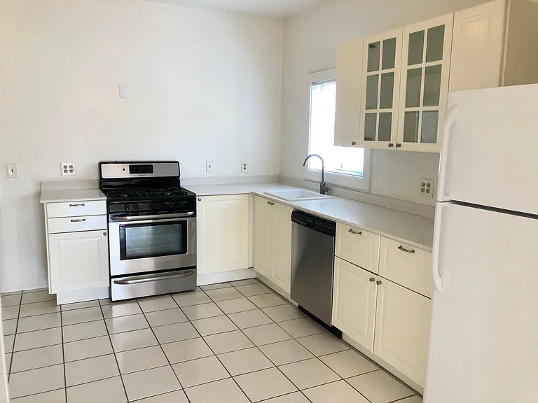 3964 Van Buren Pl — Photo 9