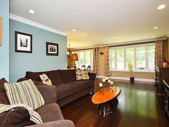 2nd image of 2643 W Jarlath St
